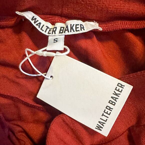 NEW with tags Walter Baker Devon Super Soft Garnet Jogger Pant, Small, MSRP $168 - Picture 10 of 13